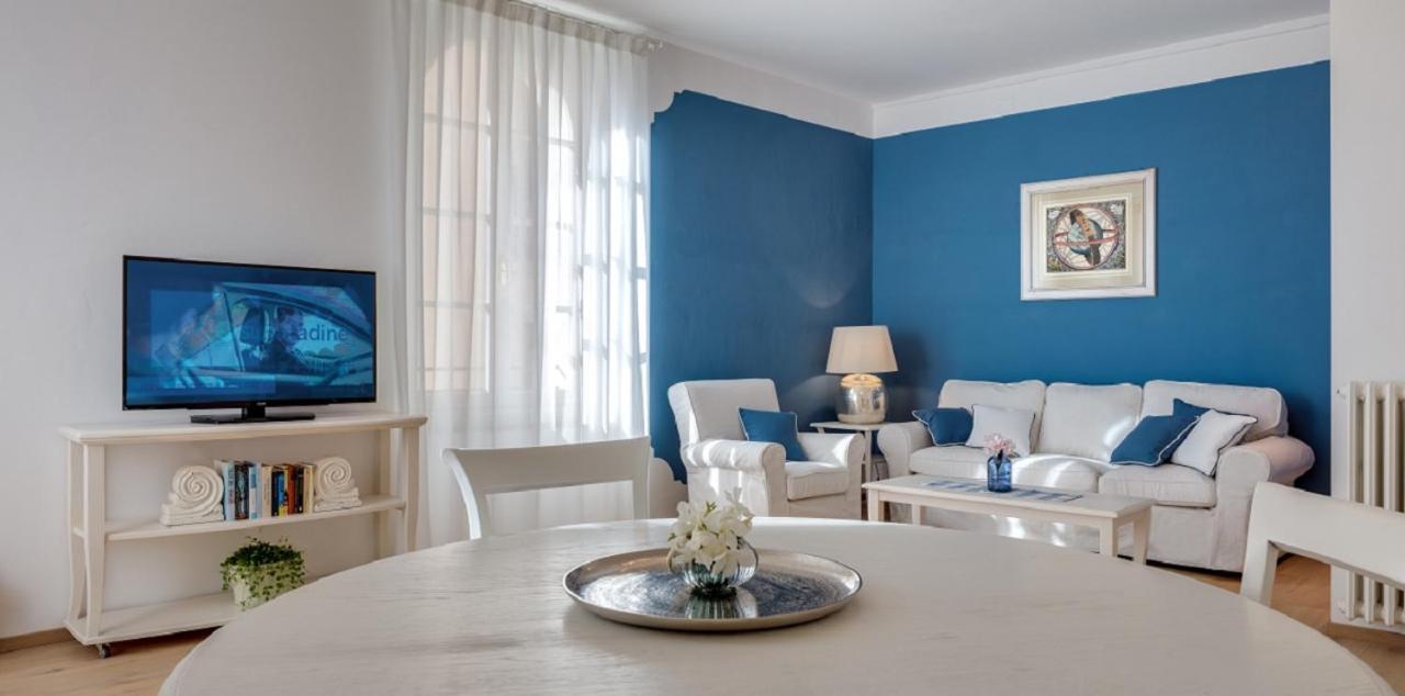Rambaldi Apartments In Casa Nr 6 With Shared Terrace Bardolino Exteriér fotografie